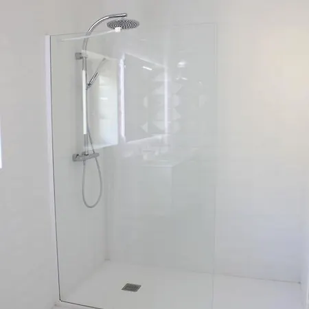 招待所 Domaine Du Prieure D'estagel 圣吉尔-克鲁瓦德维