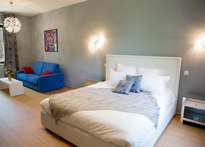 Domaine Du Prieure D'estagel * Saint Gilles Croix de vie